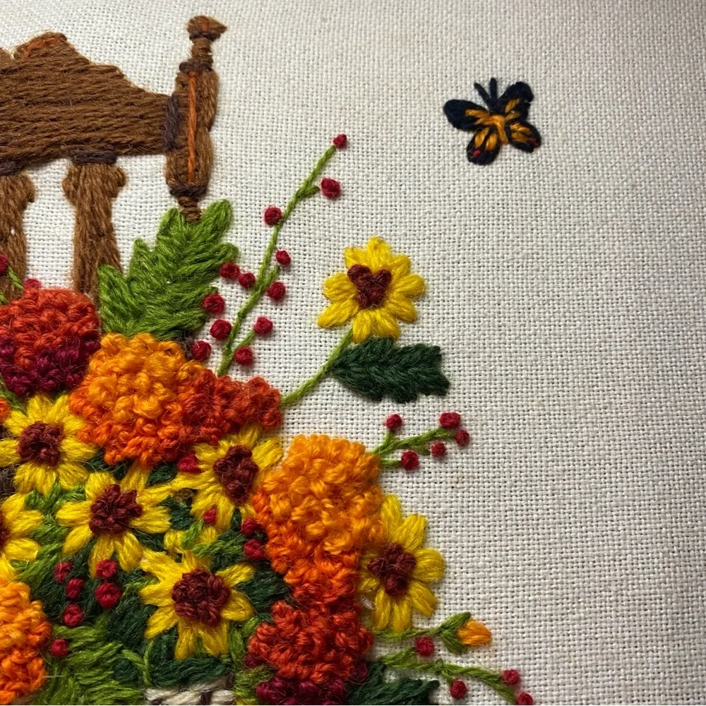 Vintage Crewel Floral Embroidered Art with Wooden Frame - Picture 4 of 7